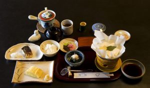 1920px-breakfast_at_tamahan_ryokan_kyoto