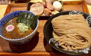 1e265a24aef8cc28ded571a0303a5d65